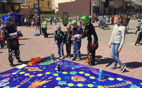 На «ИгроГороде» в Сыктывкаре горожане сыграют в «Мега-бананы» и обменяются книгами