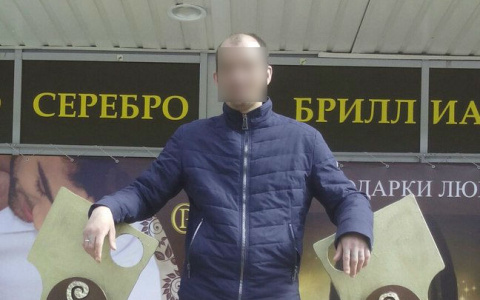 Сыктывкарец, который выпал вместе с девушкой из окна, любил слушать хэви-металл и смотреть ужасы