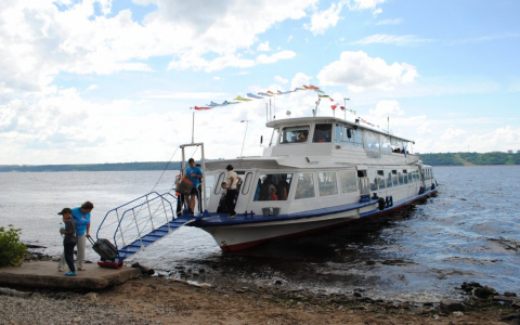 Утвержден график отправлений речного транспорта в Сыктывкаре на 2018 год