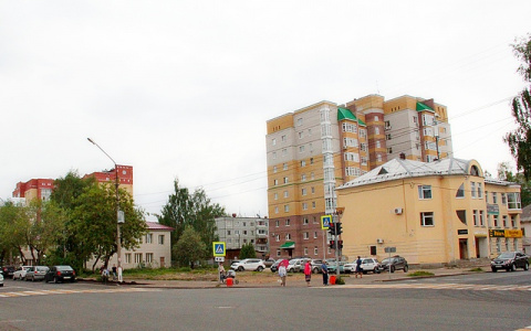 Стало известно, что построят на месте снесенного дома в центре Сыктывкара