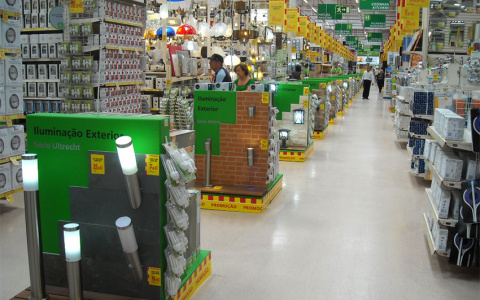 Где в Сыктывкаре откроют гипермаркет мировой торговой сети: версии горожан