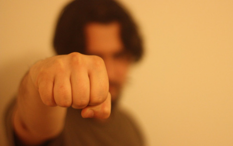 Житель Коми забил жену ремнем до смерти на глазах у маленького сына