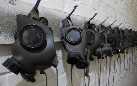 Жителей поселка в Коми обеспечили противогазами на случай техногенной катастрофы