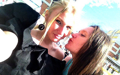 В конкурсе «Мы с подругой» началось народное голосование