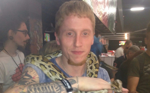 В Сыктывкаре пропал мужчина с множеством татуировок