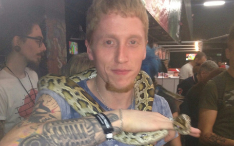 В Сыктывкаре пропал администратор тату-салона: как продвигаются поиски