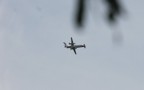 В небе над столицей Коми заметили диковинный самолет (фото)