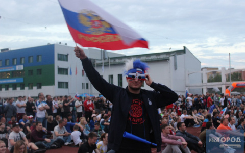 Эйфория в городе: видео, как сыктывкарцы праздновали победу России над Испанией в ЧМ-2018