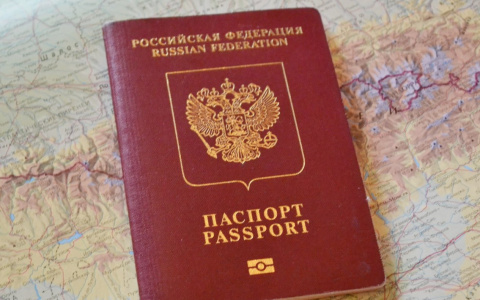 Путин повысил госпошлины за водительские права и загранпаспорт