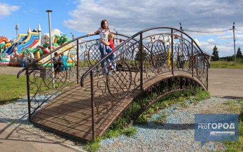 Пять мест в Сыктывкаре, куда молодожены могут повесить замочки на счастье (фото)