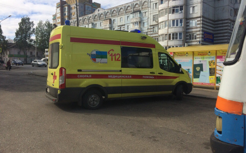 В Сыктывкаре на площади Габова умерла бабушка