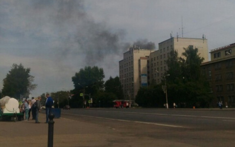 В центре Сыктывкара произошел серьезный пожар (фото)