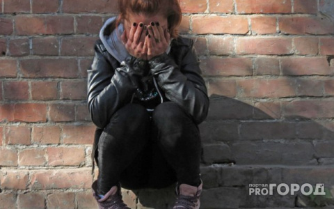 Интим-фото 16-летней сыктывкарки «уплыли» в Сеть после перехода по ссылке в «ВКонтакте»