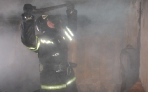 В Коми на месте сгоревшего дома найдены два тела