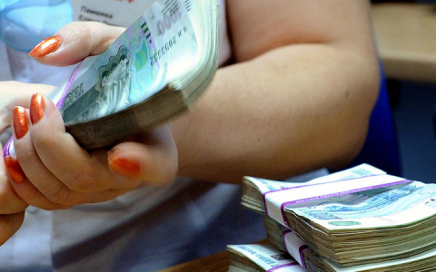 Сыктывкарка обокрала московский банк на 250 тысяч рублей
