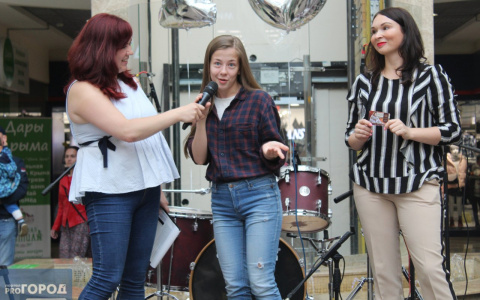 В Сыктывкаре прошло награждение победителей конкурса «10 лет - 10 призов» (фото)