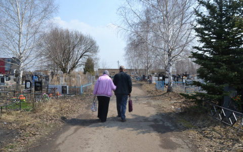 В одном из городов Коми одиноких людей начнут хоронить за счет Пенсионного фонда