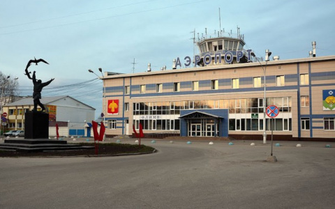 Из-за непроглядного тумана в аэропорту Сыктывкара задержали рейс до Москвы