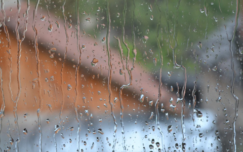 МЧС Коми предупреждает: на республику обрушатся ливни и штормовой ветер