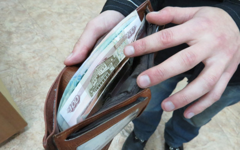 Средняя зарплата в Коми за июль - почти 50 тысяч рублей