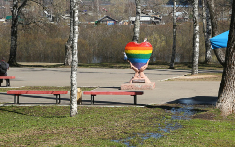 Сыктывкарцы о переносе «Сердца» из парка: «Все равно доберутся до него»