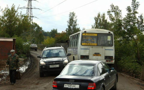 В Коми «Фольксваген» влетел в рейсовый ПАЗ