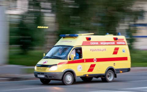 Появились подробности смертельной аварии с двумя иномарками в Коми