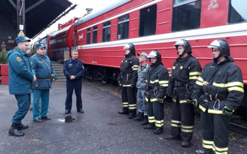 В Коми прошли учения МЧС, где приняли участие тысячи сотрудников