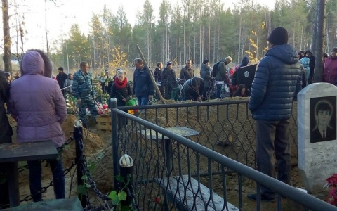 В Коми попрощались с жертвами «печорских убийц» (фото, видео)