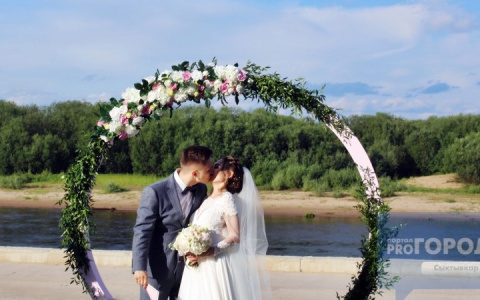 В Сыктывкаре больше не будет свадеб в «красивые даты»