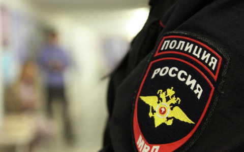 В Коми вор, переодетый в медика, обокрал столовую