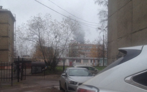Сыктывкарцы: «В районе центрального рынка произошел пожар»
