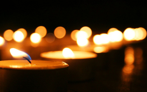 В Госсовете Коми почтили память жертв трагедии в Керчи минутой молчания