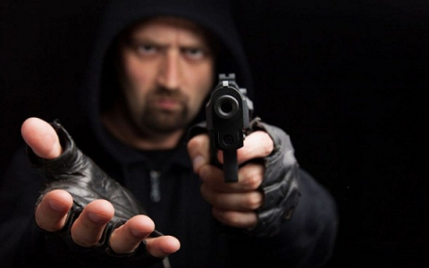 В Коми осудили бандитов, которые вымогали деньги у водителей автобусов