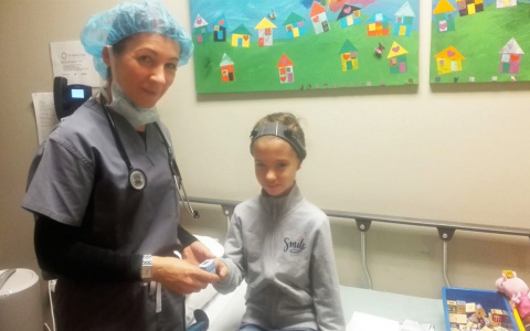 Девочке, которой жители Коми собрали 10 миллионов на лечение, сделали первую операцию