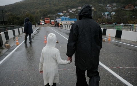 Стало известно, есть ли среди пострадавших от паводка в Сочи жители Коми