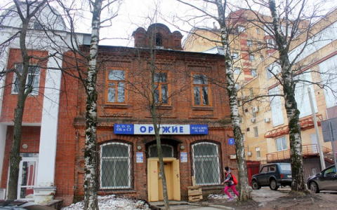 Одно из древнейших зданий Сыктывкара подорожало на миллион рублей