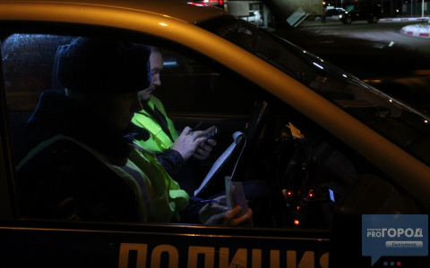 В Сыктывкаре на рейде ГИБДД поймали водителя, который наплевал на безопасность 13-ти детей