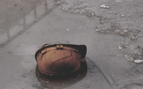 В Коми рабочий упал с восьмиметровой высоты и разбился