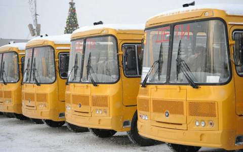В Коми появятся 13 школьных автобусов с современным оборудованием «на борту»