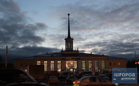 На сыктывкарском вокзале не нашли парковку для инвалидов