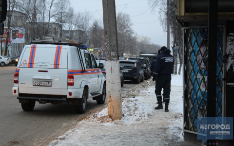 Сыктывкарка: «В центре Сыктывкара разбросали пробирки с кровью»