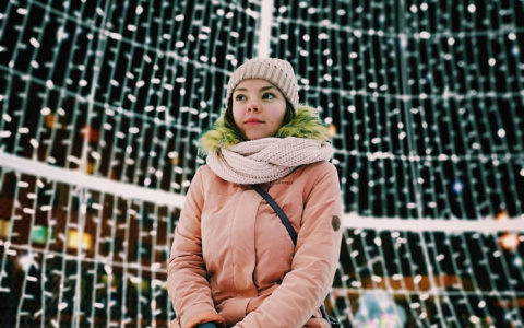 Томный взгляд, зимняя сказка и маска для лица: 10 фотографий очаровательных сыктывкарок из Instagram