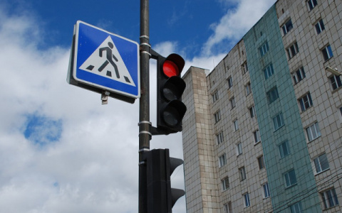 В Сыктывкаре водитель с 20-летним стажем сбил 17-летнего парня