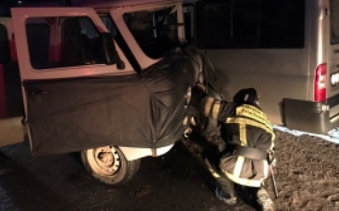 На трассе Сыктывкар-Ухта столкнулись четыре машины: пострадали пять человек