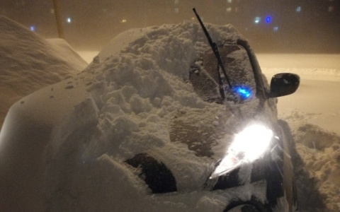 Мощная пурга на севере Коми: из-за снега город буквально парализовало (фото, видео)