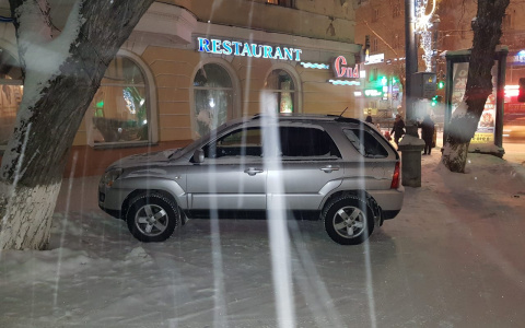 В Сыктывкаре молодой водитель «Киа» сбил 10-летнюю девочку (фото)