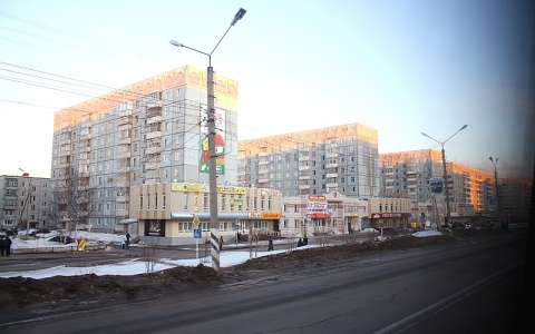 В новогоднюю ночь в Сыктывкаре изменят маршруты автобусов и перекроют дороги