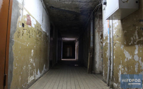 Общественник рассказал, что жильцы двух домов в Сыктывкаре могут погибнуть в любой момент (видео)