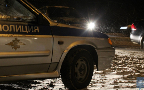 В Сыктывкаре разыскивают водителя, который сбил пенсионерку и уехал с места ДТП